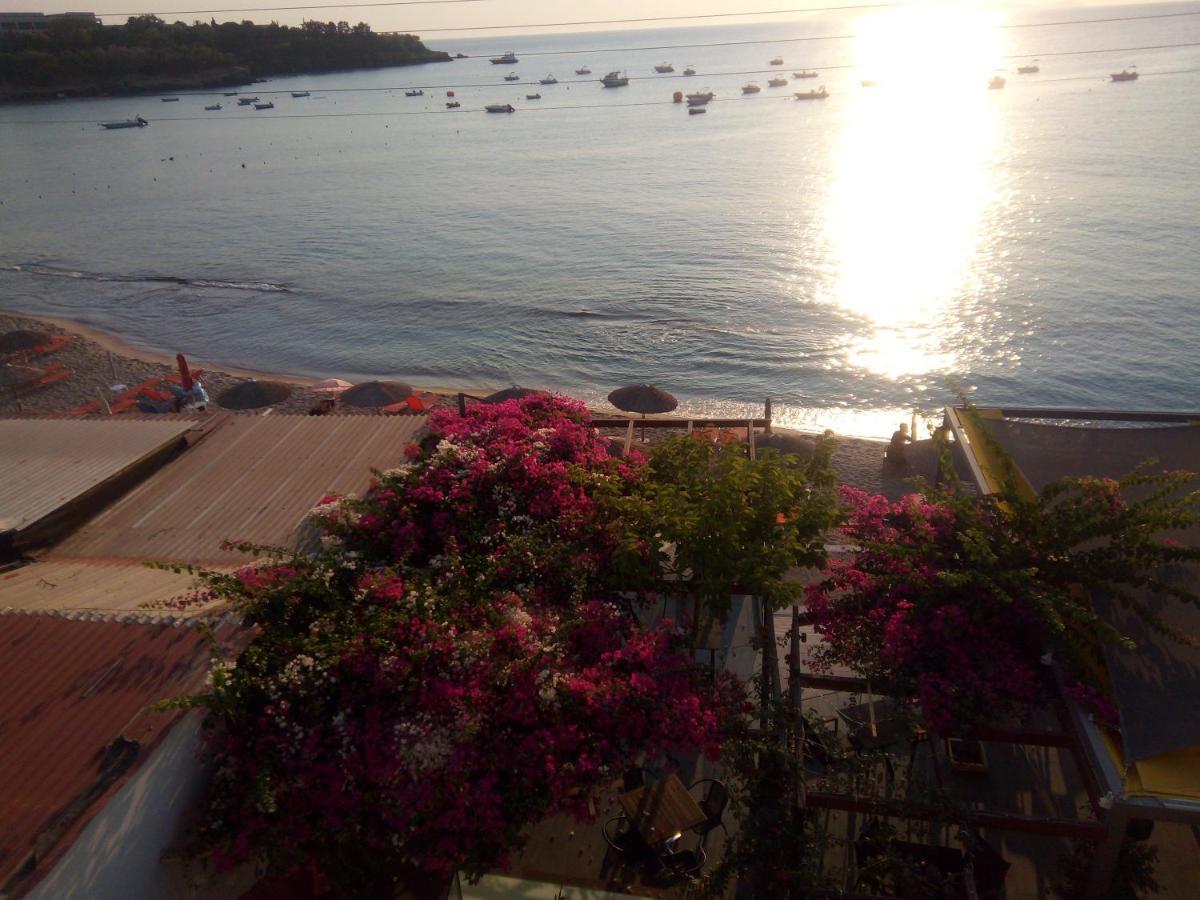 Buganvilla Sea View Apts Agia Pelagia  Buitenkant foto