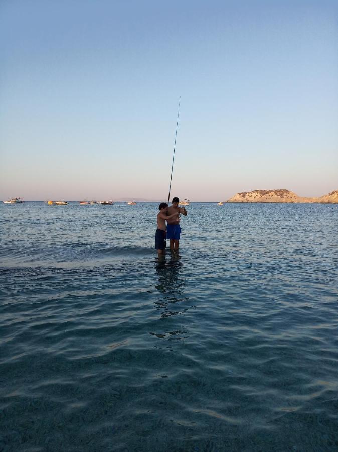 Buganvilla Sea View Apts Agia Pelagia  Buitenkant foto