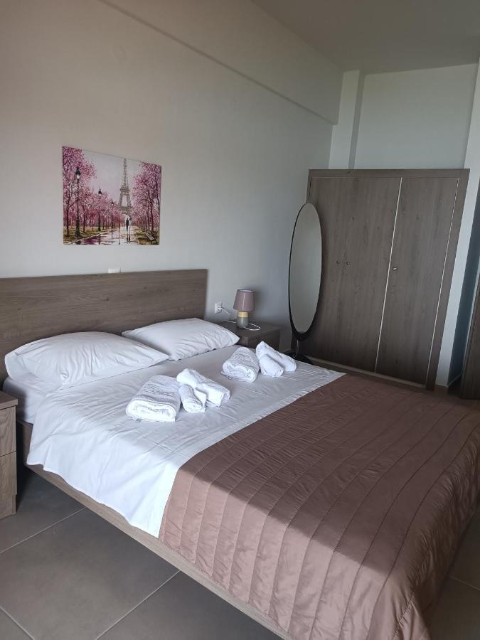 Buganvilla Sea View Apts Agia Pelagia  Buitenkant foto