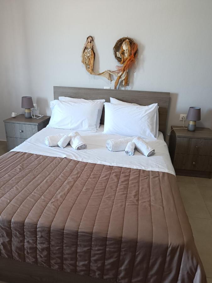 Buganvilla Sea View Apts Agia Pelagia  Buitenkant foto