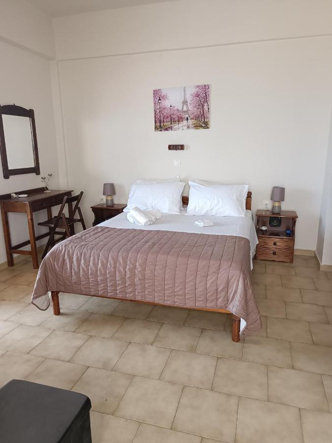 Buganvilla Sea View Apts Agia Pelagia  Buitenkant foto